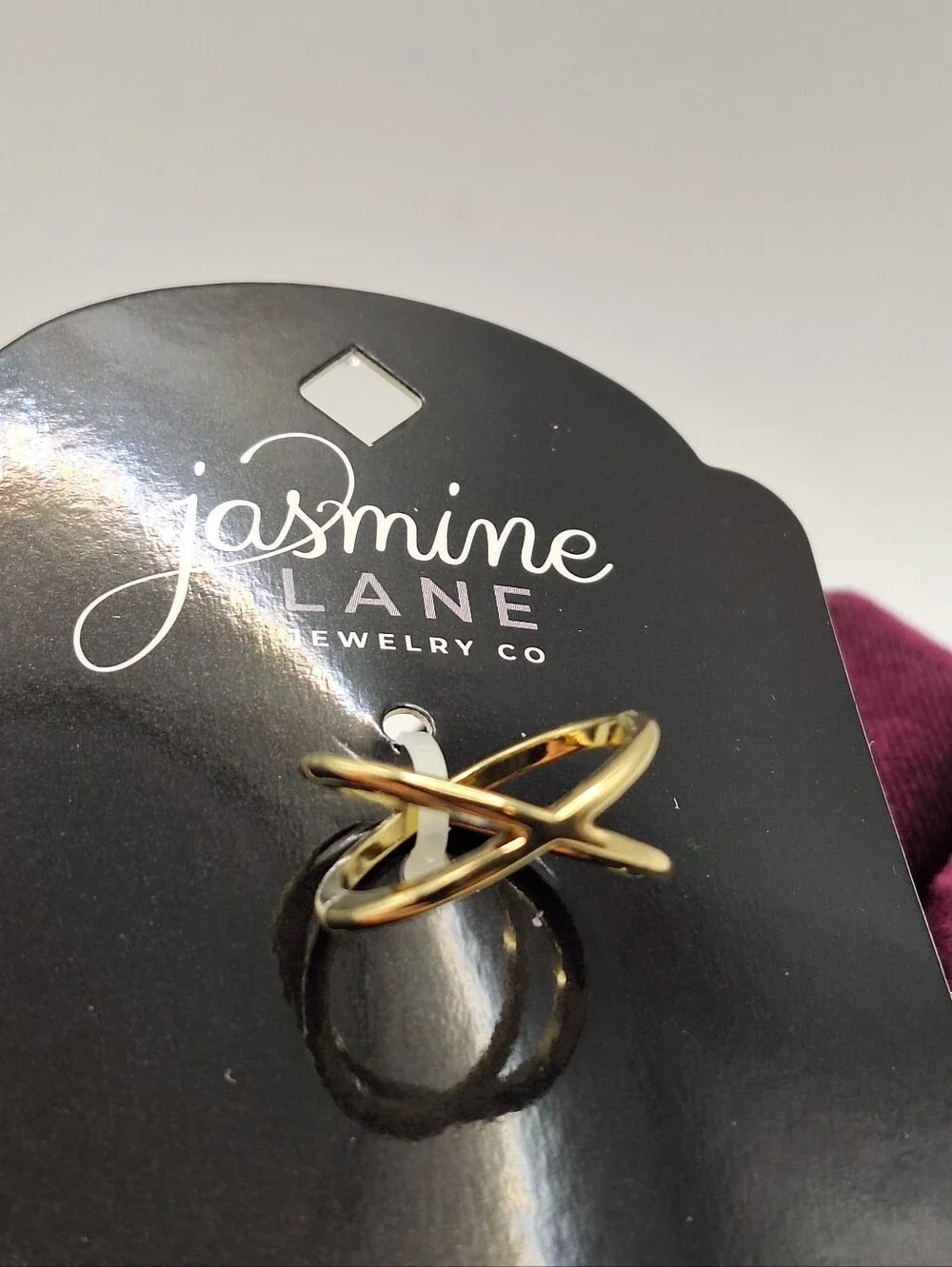 Jasmine polished gold